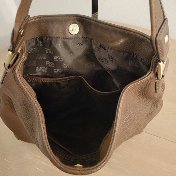 Michael Kors Brown Leather Shoulder Bag - Picture 12 of 16
